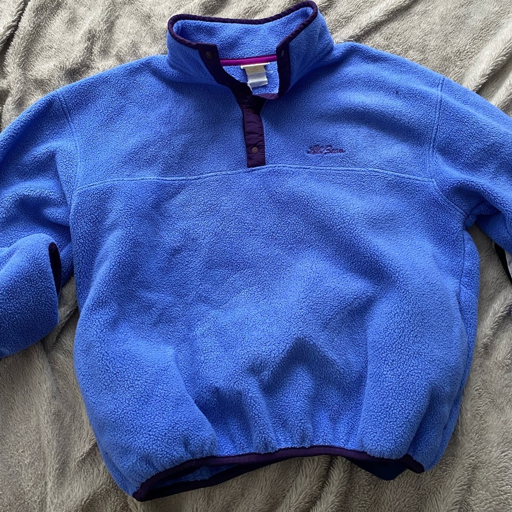 L.L Bean blue pullover sweatshirt
